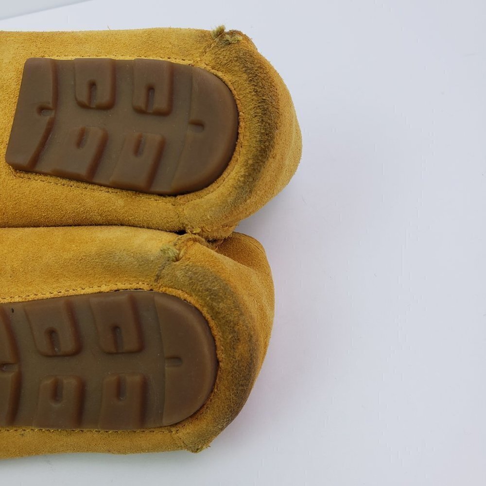 Ugg Australia Clair Womens Sz 7 Yellow Suede Slip On Driving Moc Toe Loafer Shoe - Picture 9 of 11
